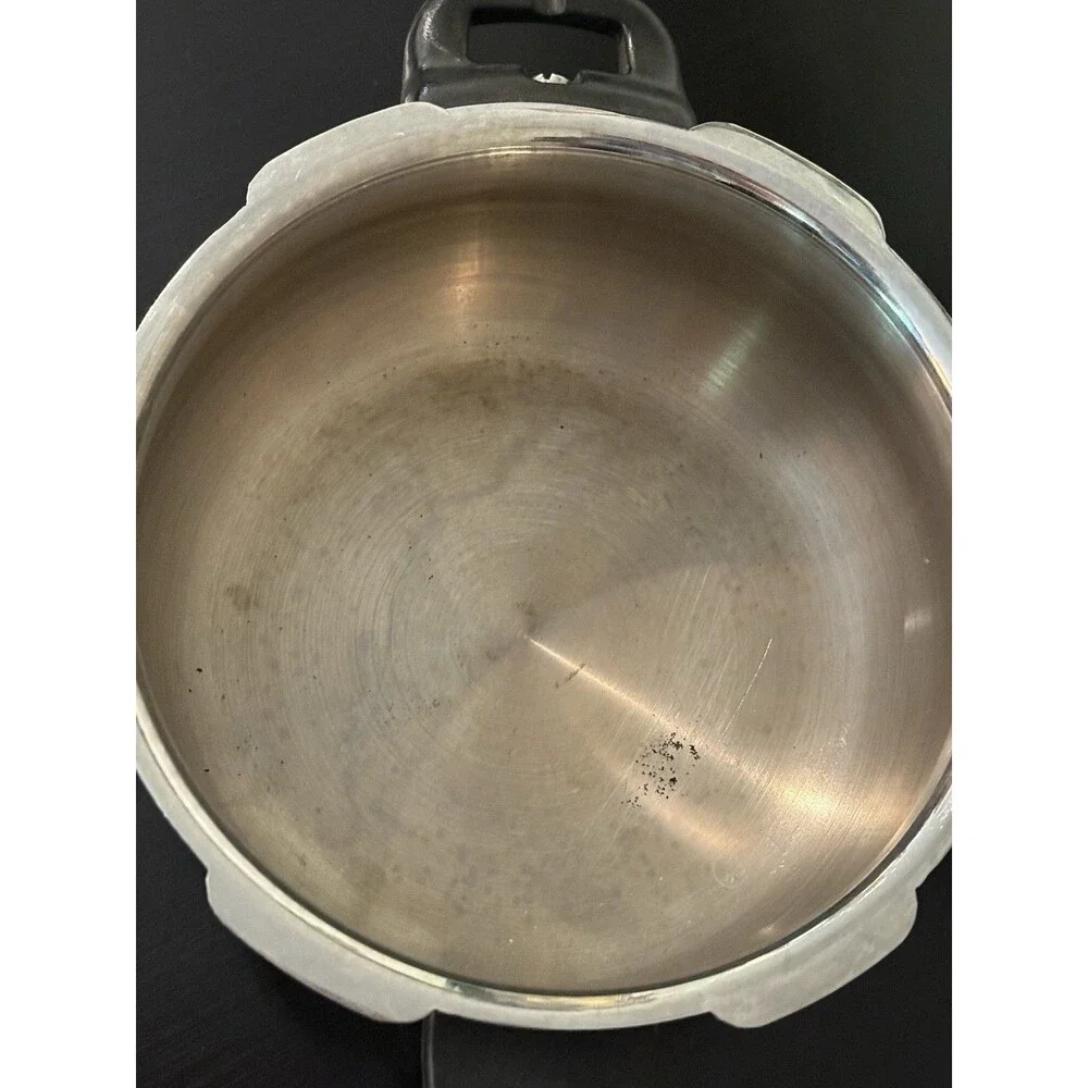 Garuda Pressure Cooker Salem Stainless Steel Stovetop Pot Pan 2.5 L